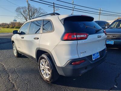 2015 Jeep Cherokee Sport - Photo 7 - Cincinnati, OH 45231