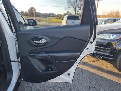 2015 Jeep Cherokee Sport - Photo 31 - Cincinnati, OH 45231