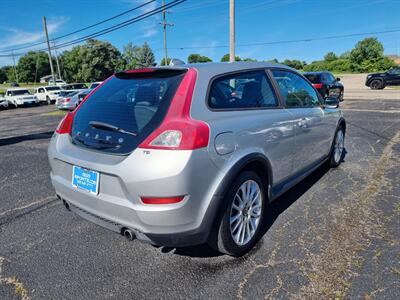 2011 Volvo C30 T5 R-Design - Photo 5 - Cincinnati, OH 45231