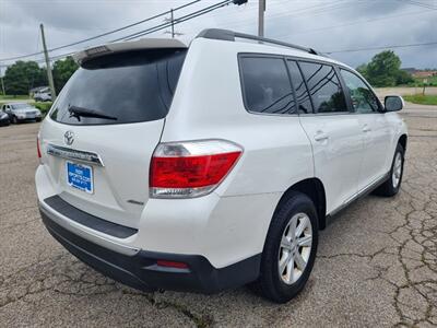 2011 Toyota Highlander SE   - Photo 5 - Cincinnati, OH 45231