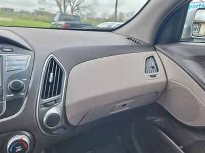 2015 Hyundai TUCSON GLS  AWD - Photo 16 - Cincinnati, OH 45231