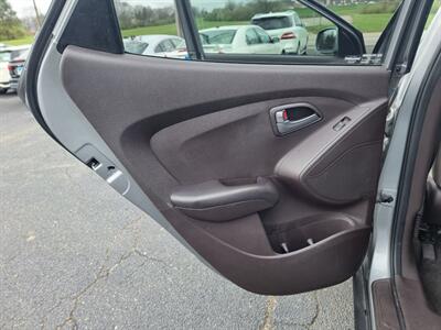 2015 Hyundai TUCSON GLS  AWD - Photo 31 - Cincinnati, OH 45231