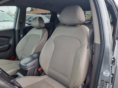 2015 Hyundai TUCSON GLS  AWD - Photo 18 - Cincinnati, OH 45231