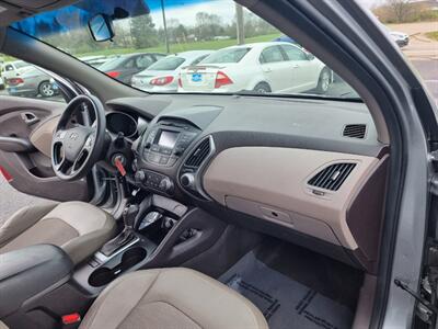 2015 Hyundai TUCSON GLS  AWD - Photo 26 - Cincinnati, OH 45231