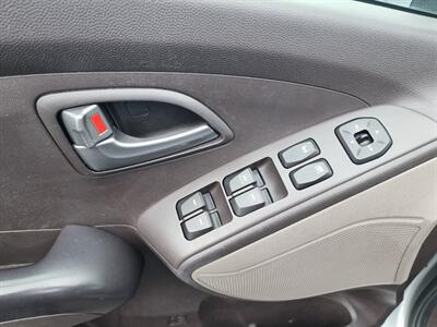 2015 Hyundai TUCSON GLS  AWD - Photo 33 - Cincinnati, OH 45231