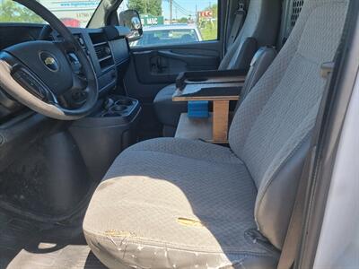 2012 Chevrolet Express 1500   - Photo 16 - Cincinnati, OH 45231
