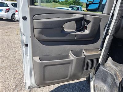 2012 Chevrolet Express 1500   - Photo 17 - Cincinnati, OH 45231