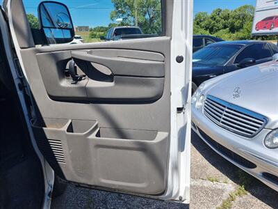 2012 Chevrolet Express 1500   - Photo 22 - Cincinnati, OH 45231
