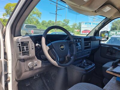 2012 Chevrolet Express 1500   - Photo 9 - Cincinnati, OH 45231