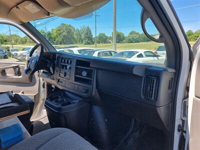 2012 Chevrolet Express 1500   - Photo 19 - Cincinnati, OH 45231