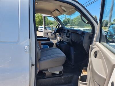 2012 Chevrolet Express 1500   - Photo 18 - Cincinnati, OH 45231