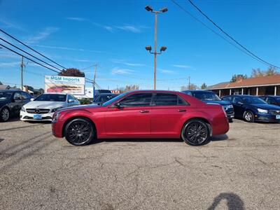 2012 Chrysler 300 Series Limited   - Photo 2 - Cincinnati, OH 45231