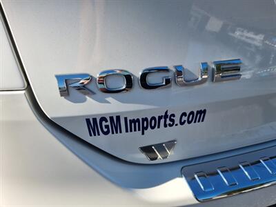 2016 Nissan Rogue SL AWD - Photo 42 - Cincinnati, OH 45231