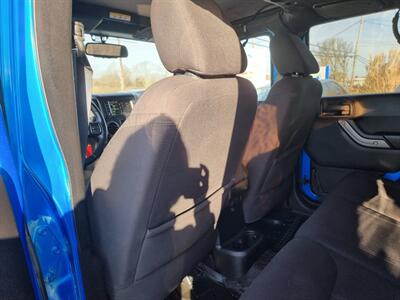 2015 Jeep Wrangler Willys Wheeler Editi   - Photo 20 - Cincinnati, OH 45231