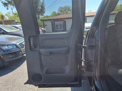 2011 GMC Sierra 1500 SL   - Photo 28 - Cincinnati, OH 45231