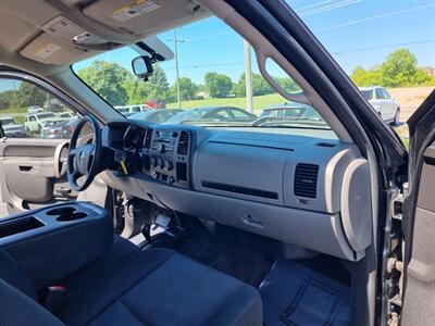 2011 GMC Sierra 1500 SL   - Photo 24 - Cincinnati, OH 45231