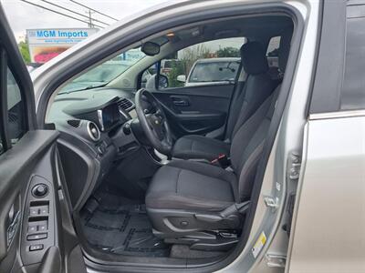 2016 Chevrolet Trax LT   - Photo 8 - Cincinnati, OH 45231
