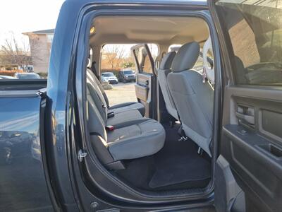 2014 RAM 1500 Express   - Photo 24 - Cincinnati, OH 45231