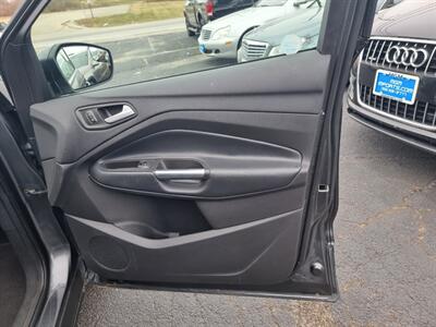 2019 Ford Escape SEL   - Photo 28 - Cincinnati, OH 45231