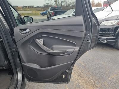 2019 Ford Escape SEL   - Photo 29 - Cincinnati, OH 45231