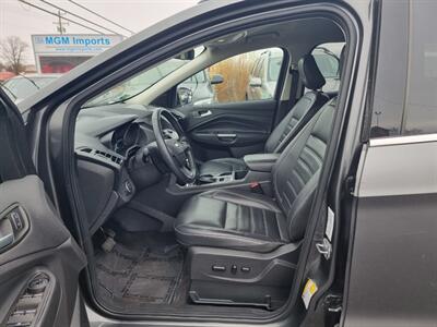 2019 Ford Escape SEL   - Photo 8 - Cincinnati, OH 45231