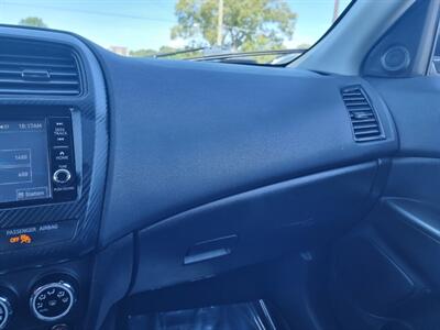 2018 Mitsubishi Outlander Sport ES   - Photo 18 - Cincinnati, OH 45231
