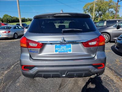 2018 Mitsubishi Outlander Sport ES   - Photo 6 - Cincinnati, OH 45231