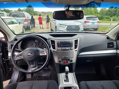 2013 Subaru Outback 2.5i Premium   - Photo 10 - Cincinnati, OH 45231