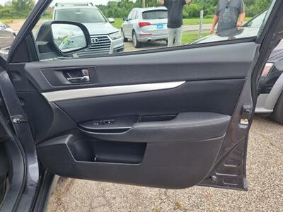 2013 Subaru Outback 2.5i Premium   - Photo 30 - Cincinnati, OH 45231