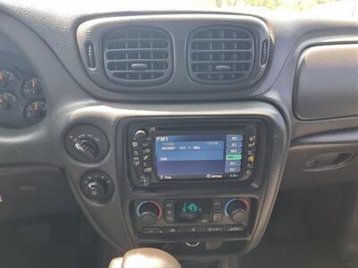 2004 Chevrolet TrailBlazer EXT LS   - Photo 13 - Cincinnati, OH 45231