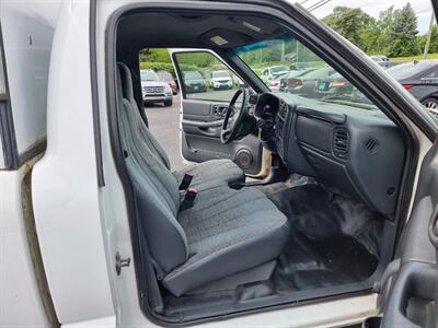 2002 Chevrolet S-10   - Photo 18 - Cincinnati, OH 45231