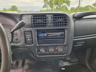 2002 Chevrolet S-10   - Photo 12 - Cincinnati, OH 45231