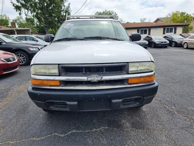 2002 Chevrolet S-10   - Photo 3 - Cincinnati, OH 45231