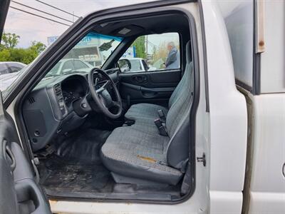 2002 Chevrolet S-10   - Photo 8 - Cincinnati, OH 45231