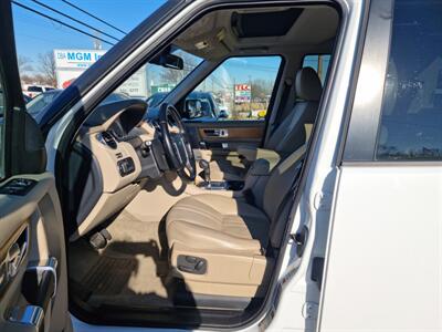 2012 Land Rover LR4 HSE   - Photo 8 - Cincinnati, OH 45231