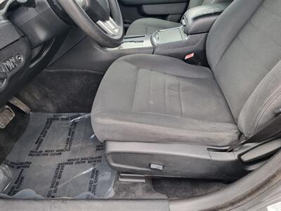 2011 Dodge Charger SE - Photo 18 - Cincinnati, OH 45231