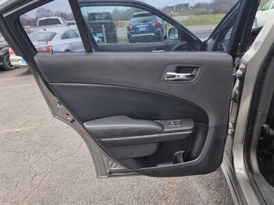 2011 Dodge Charger SE - Photo 30 - Cincinnati, OH 45231