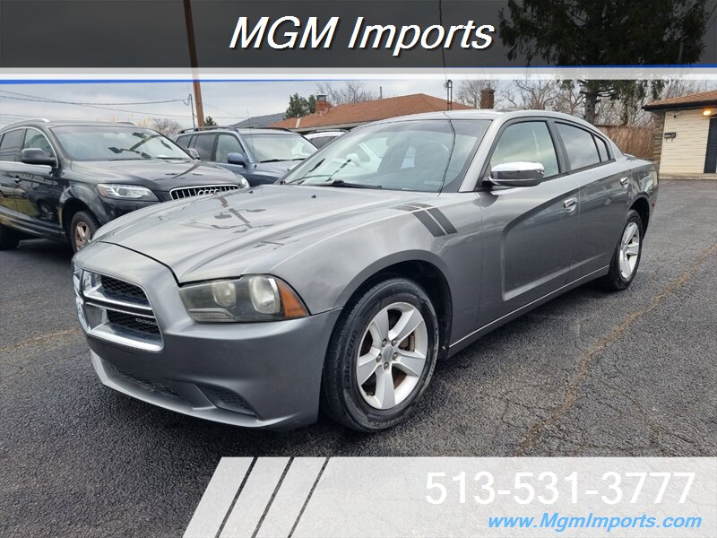 2011 Dodge Charger SE's photo