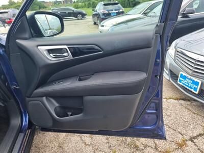 2017 Nissan Pathfinder S   - Photo 33 - Cincinnati, OH 45231