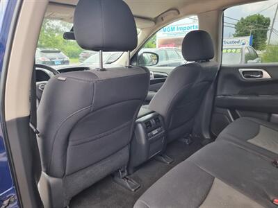 2017 Nissan Pathfinder S   - Photo 22 - Cincinnati, OH 45231