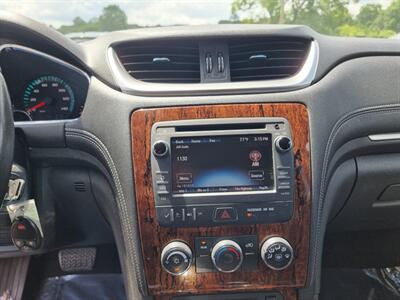 2014 Chevrolet Traverse LT - Photo 14 - Cincinnati, OH 45231