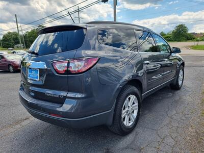 2014 Chevrolet Traverse LT - Photo 5 - Cincinnati, OH 45231