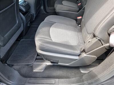 2014 Chevrolet Traverse LT - Photo 24 - Cincinnati, OH 45231