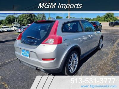 2011 Volvo C30 T5 R-Design - Photo 5 - Cincinnati, OH 45231