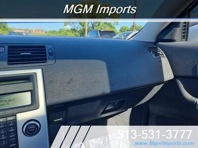2011 Volvo C30 T5 R-Design - Photo 13 - Cincinnati, OH 45231