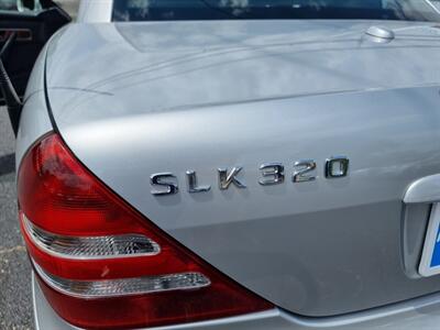 2004 Mercedes-Benz SLK SLK 320   - Photo 41 - Cincinnati, OH 45231