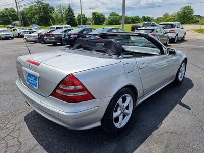 2004 Mercedes-Benz SLK SLK 320   - Photo 5 - Cincinnati, OH 45231