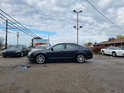 2011 Ford Fusion SE   - Photo 2 - Cincinnati, OH 45231