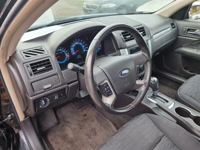 2011 Ford Fusion SE   - Photo 9 - Cincinnati, OH 45231