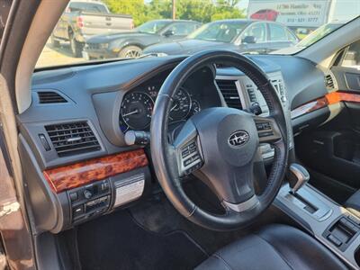 2012 Subaru Outback 2.5i Limited   - Photo 9 - Cincinnati, OH 45231